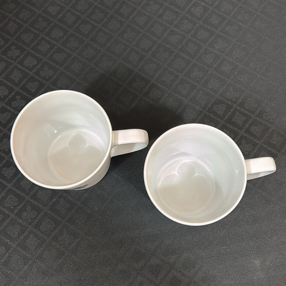 2 Starbucks Classic Mugs - Picture 4 of 9